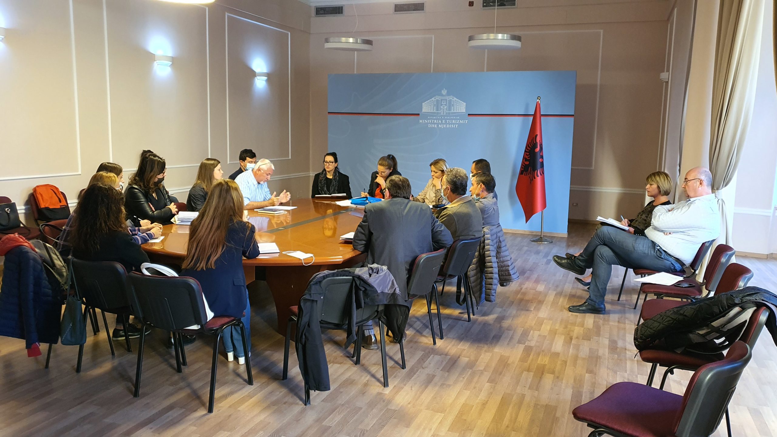 A group of environmental NGO-s bring up the issue of protected areas at the table of the new Minister of Environment and Tourism